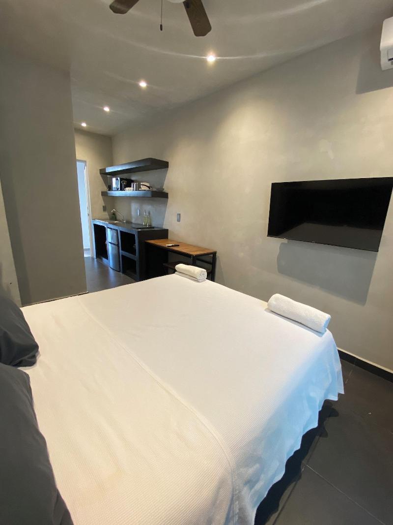 Coco Live Suites image