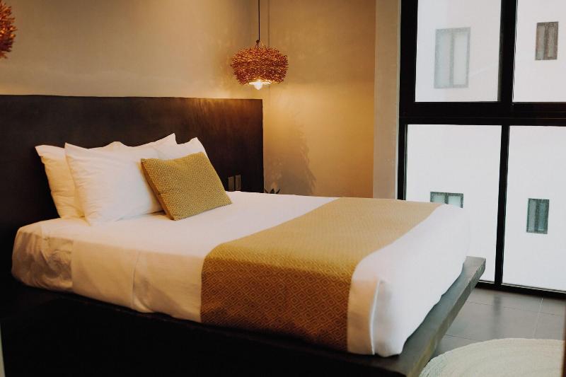 Coco Live Suites image