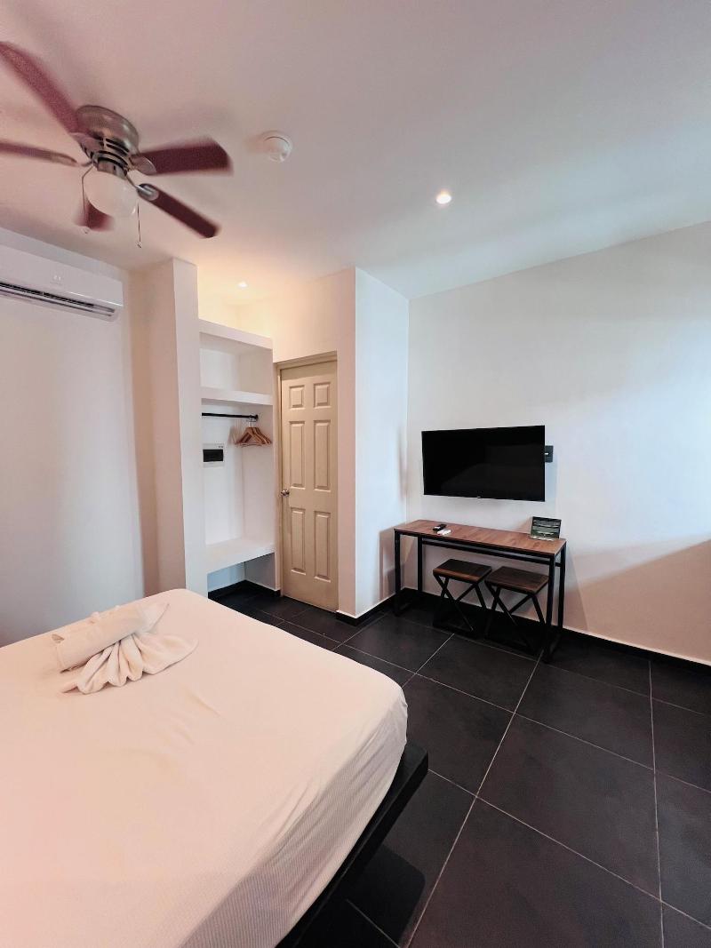 Coco Live Suites image