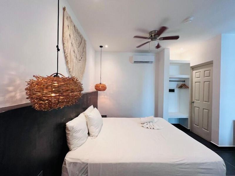 Coco Live Suites image
