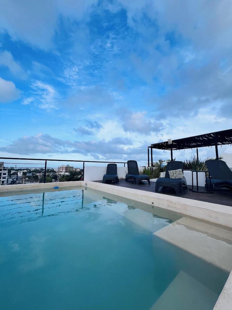 Coco Live Suites image