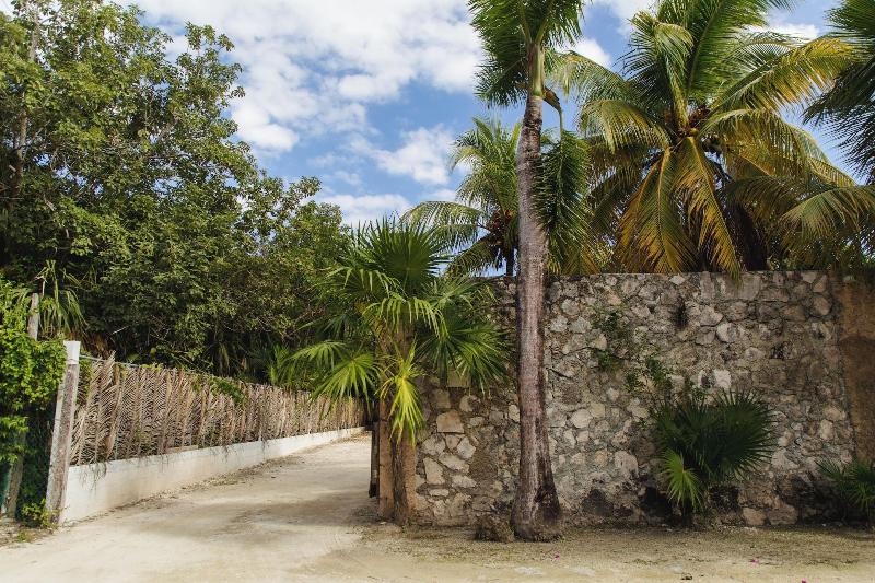 Angelina 28 Beachfront By Nah Hotels image