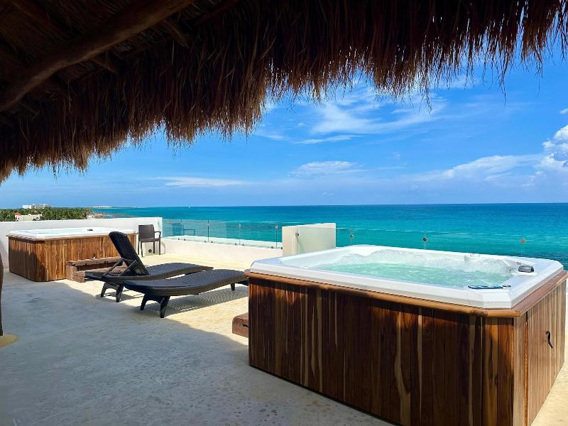Angelina 28 Beachfront By Nah Hotels image