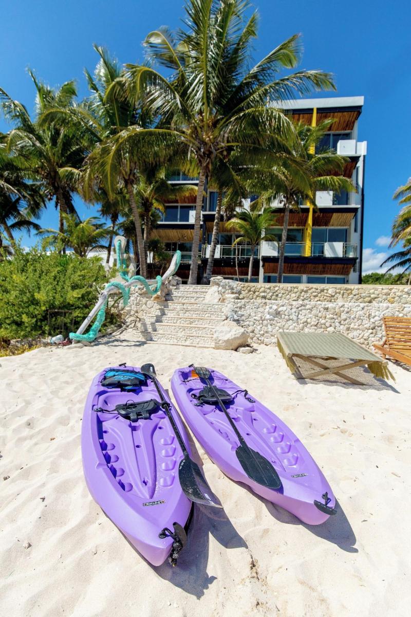 Angelina 28 Beachfront By Nah Hotels image