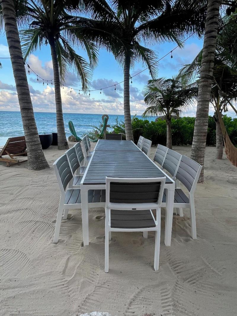 Angelina 28 Beachfront By Nah Hotels image