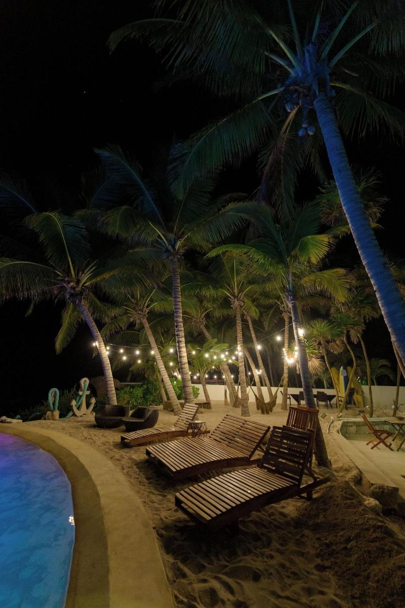 Angelina 28 Beachfront By Nah Hotels image