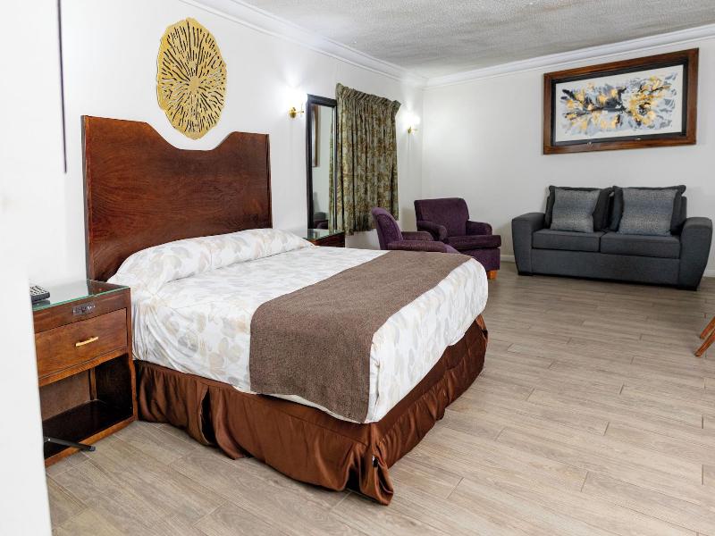 Los Cedros Hotel Inn Chihuahua image