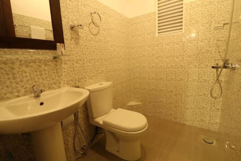 Sky 14 Hotel Apartments image