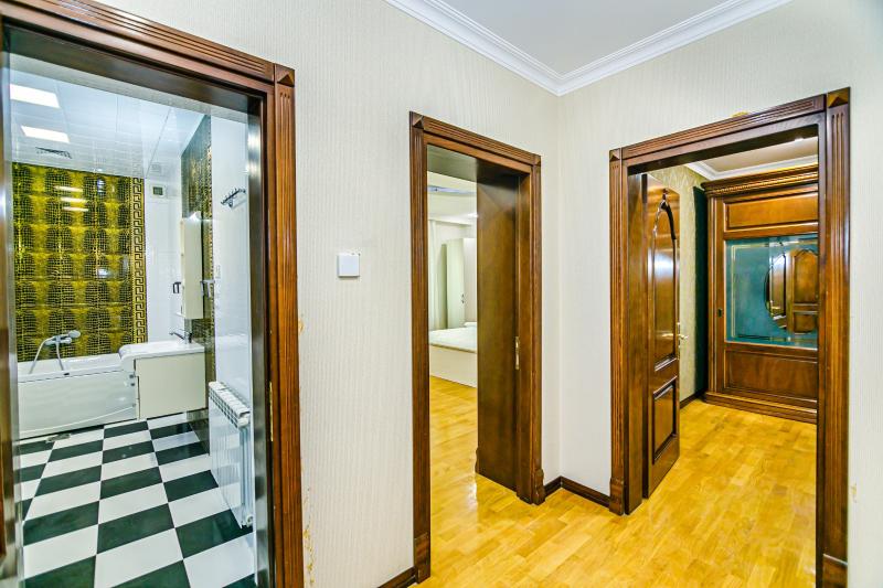 The Lantern Quarters image