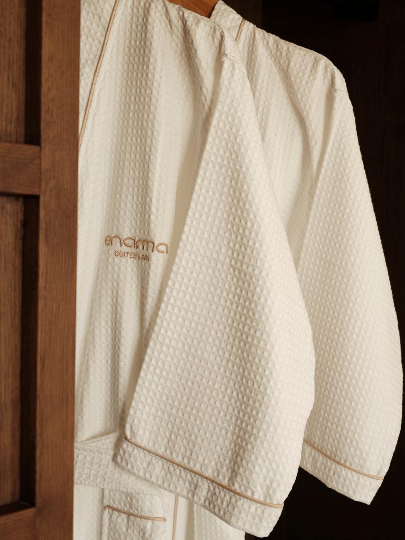 Enarma Suites & Spa Wellness Retreat image