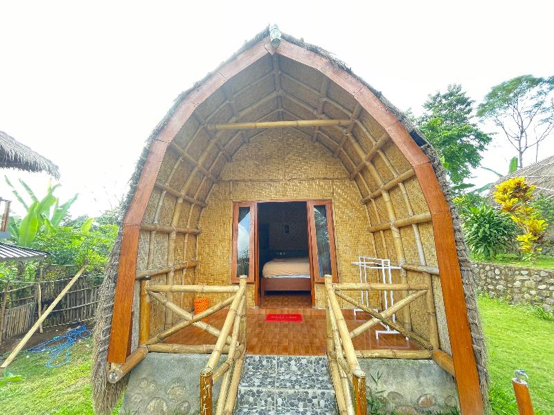 Villa Bambu Rinjani & Restaurant By Zuzu image