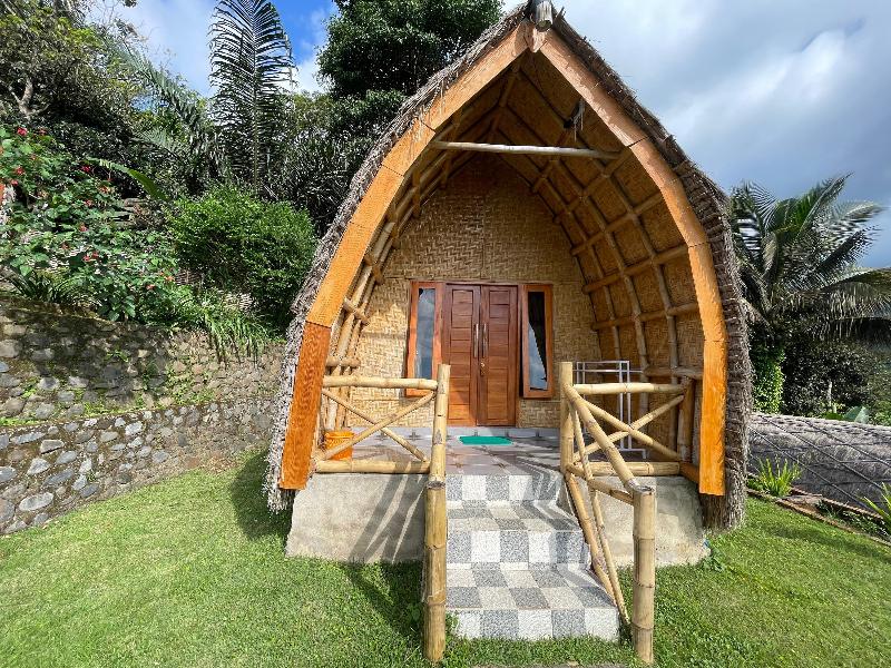 Villa Bambu Rinjani & Restaurant By Zuzu image