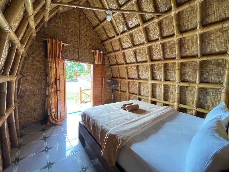 Villa Bambu Rinjani & Restaurant By Zuzu image