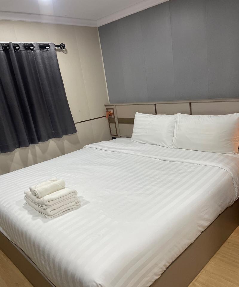 Tj 4711 Residence image