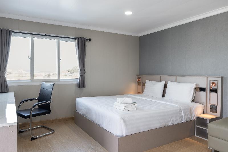 Tj 4711 Residence image
