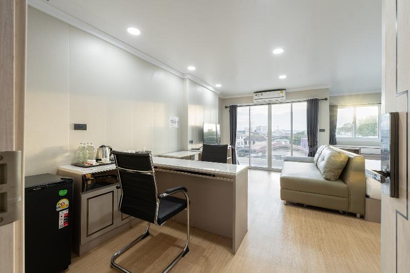 Tj 4711 Residence image