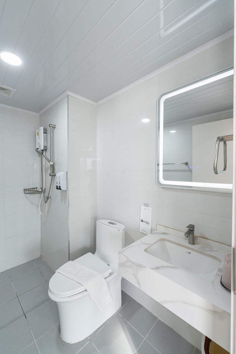 Tj 4711 Residence image