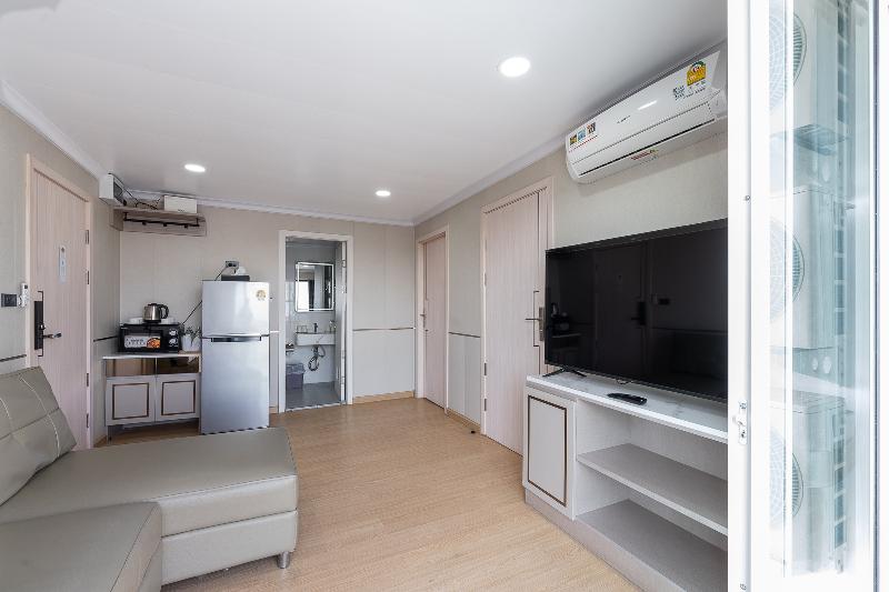 Tj 4711 Residence image