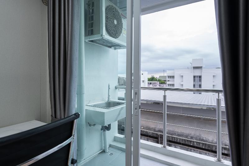 Tj 4711 Residence image