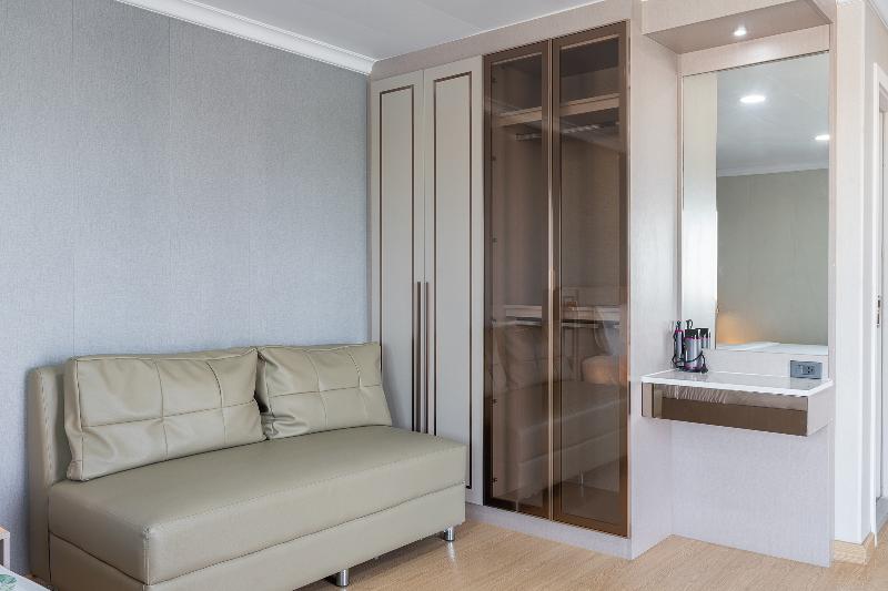 Tj 4711 Residence image