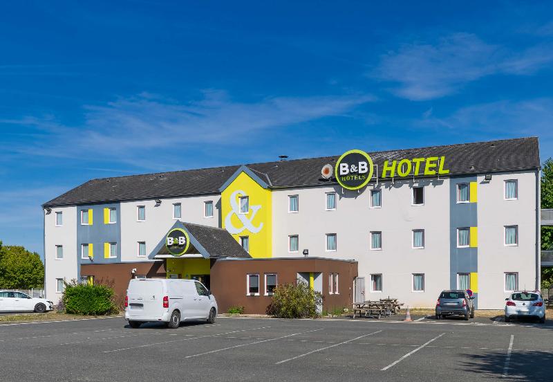 B&B HOTEL Bourges 1 image