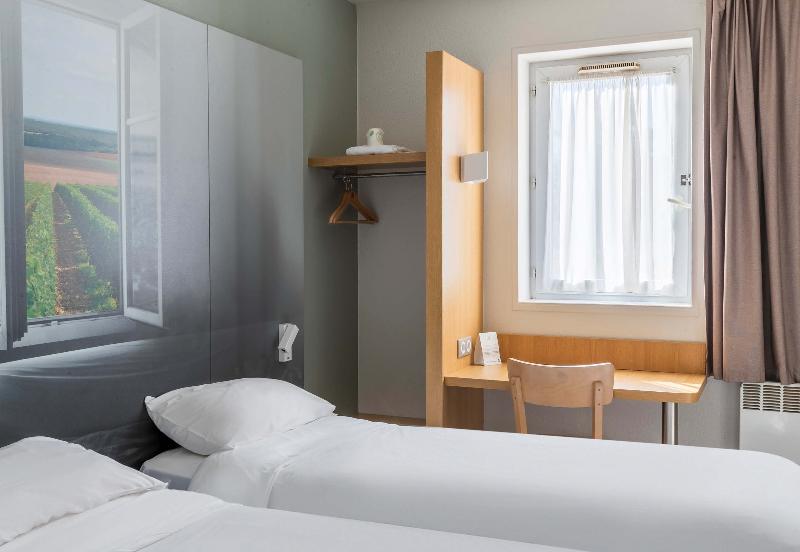 B&B HOTEL Bourges 1 image