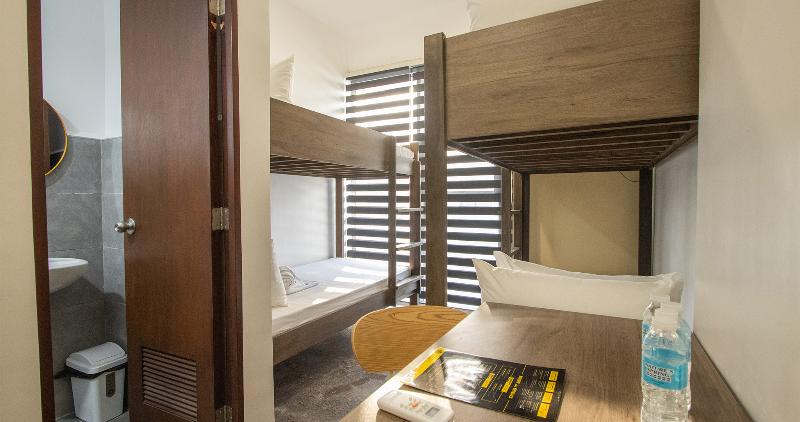 Bed room