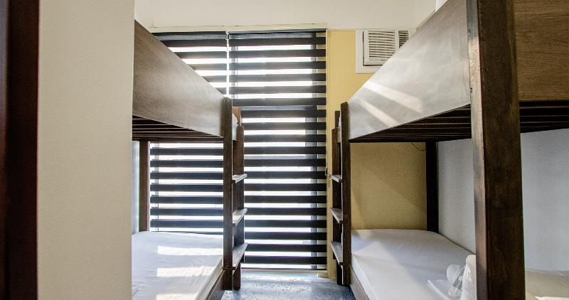 Bed room