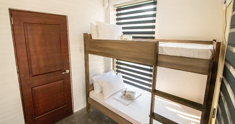 Bed room