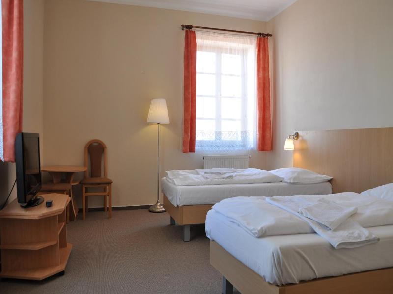 Hotel V Centru image