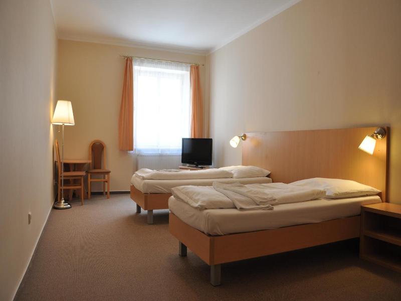 Hotel V Centru image