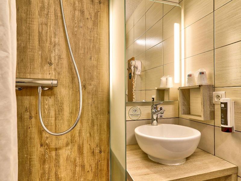 B&B Hotel Clermont-Ferrand Sud Aubiere image