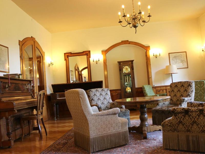 Hotel Schweizerhof Sta Maria image