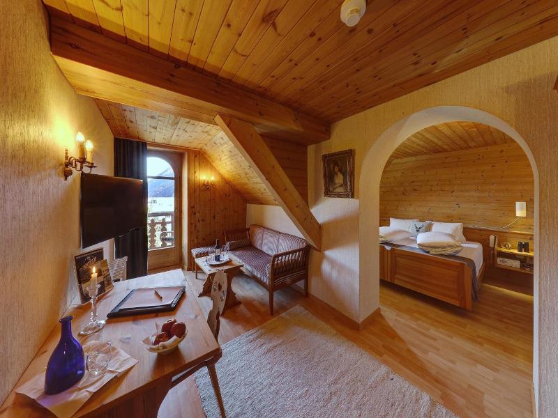 Hotel Schweizerhof Sta Maria image