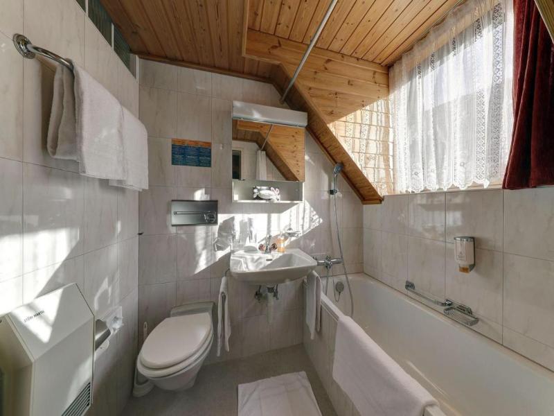 Hotel Schweizerhof Sta Maria image