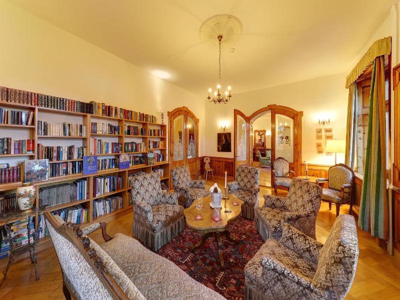 Hotel Schweizerhof Sta Maria image