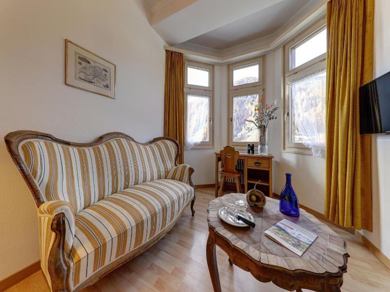 Hotel Schweizerhof Sta Maria image