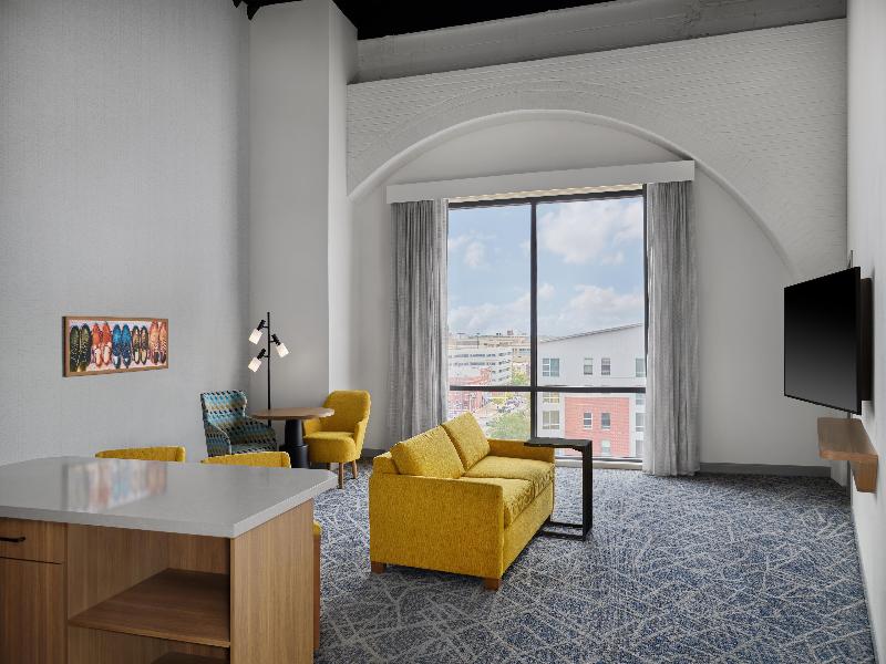 Hampton Inn by Hilton Lincoln Downtown image