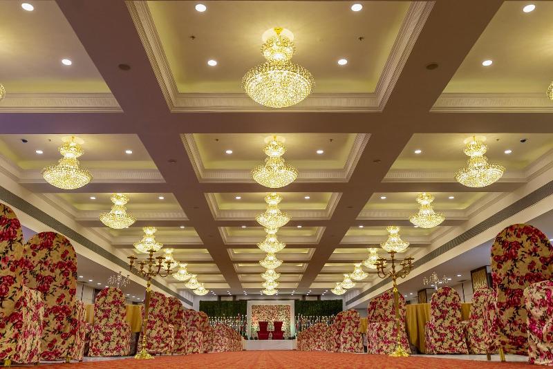 Hotel Tip Top International image