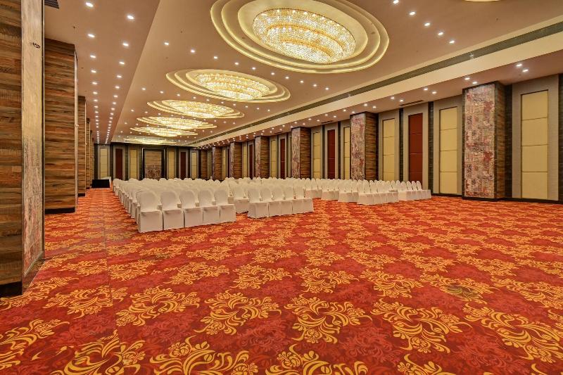 Hotel Tip Top International image