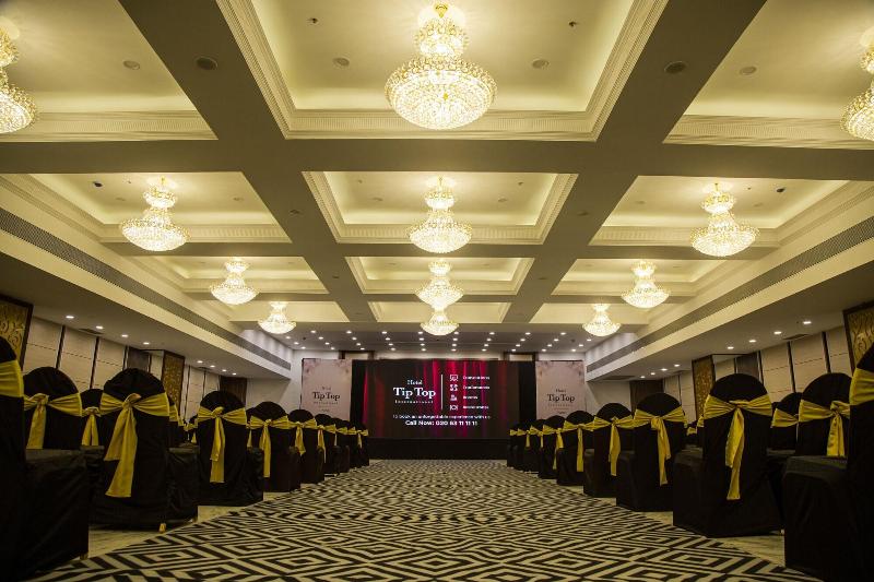 Hotel Tip Top International image