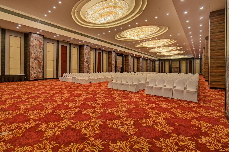 Hotel Tip Top International image