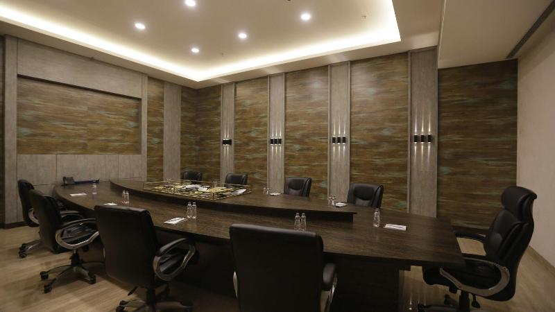 Hotel Tip Top International image