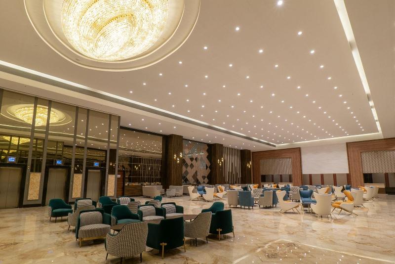 Hotel Tip Top International image