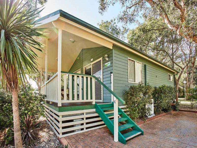 Budgewoi Holiday Park image