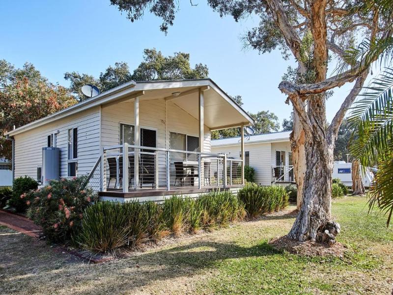 Budgewoi Holiday Park image