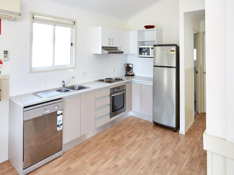 Budgewoi Holiday Park image
