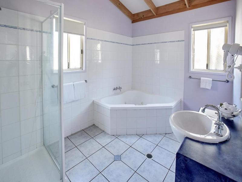 Budgewoi Holiday Park image