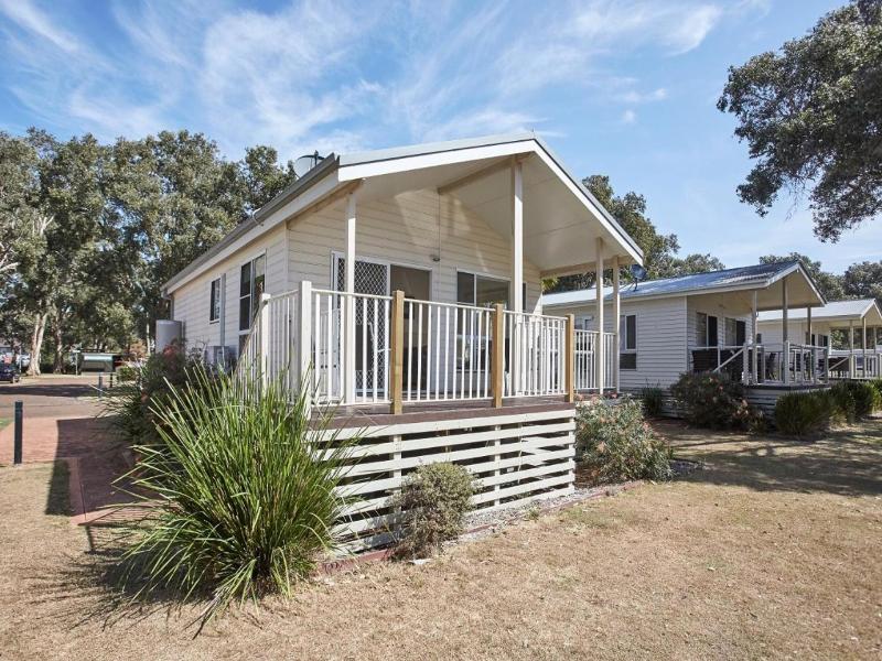 Budgewoi Holiday Park image