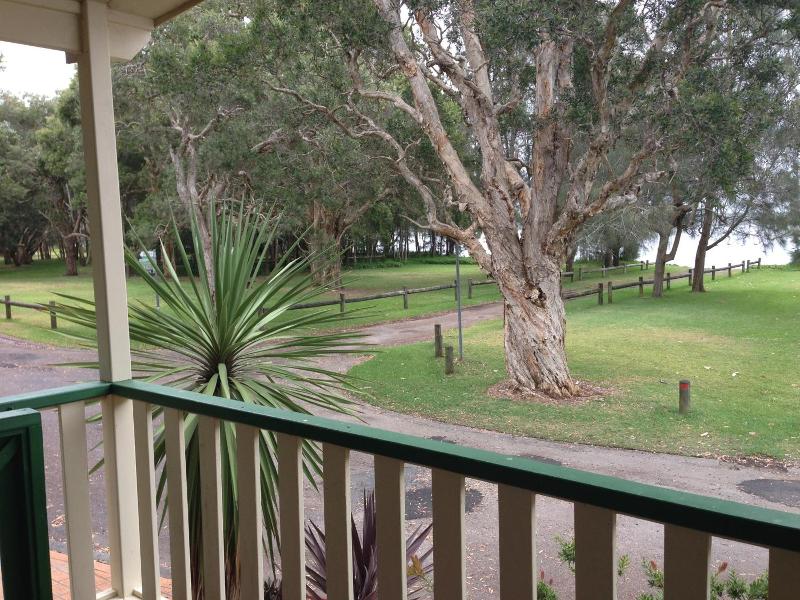 Budgewoi Holiday Park image